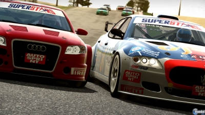 Screen ze hry Superstars V8 Racing - Next Challenge