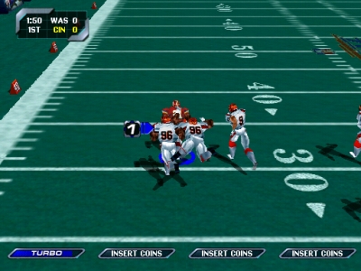 Screen ze hry NFL Blitz 2000