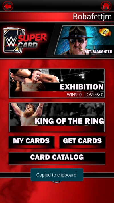 Screen ze hry WWE SuperCard