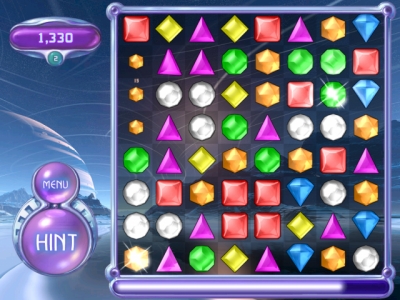 Screen ze hry Bejeweled 2