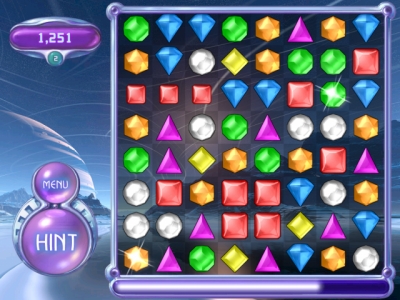 Screen ze hry Bejeweled 2