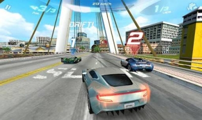 Screen ze hry Asphalt 6: Adrenaline